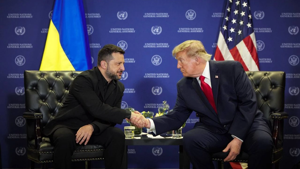 Володимир Зеленський і Дональд Трамп під час зустрічі у Нью-Йорку 22 вересня 2026 року