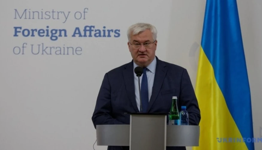 Андрій Сибіга під час публічного звернення до міжнародних партнерів у соцмережі X
